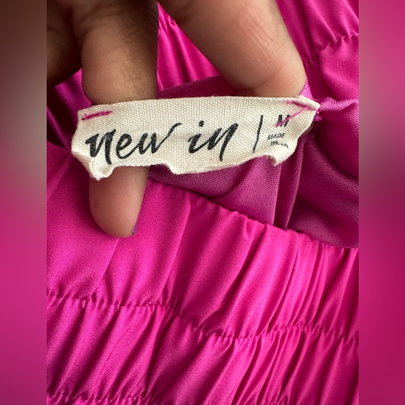 High Waisted Boutique shorts- hot pink - Picture 3 of 4